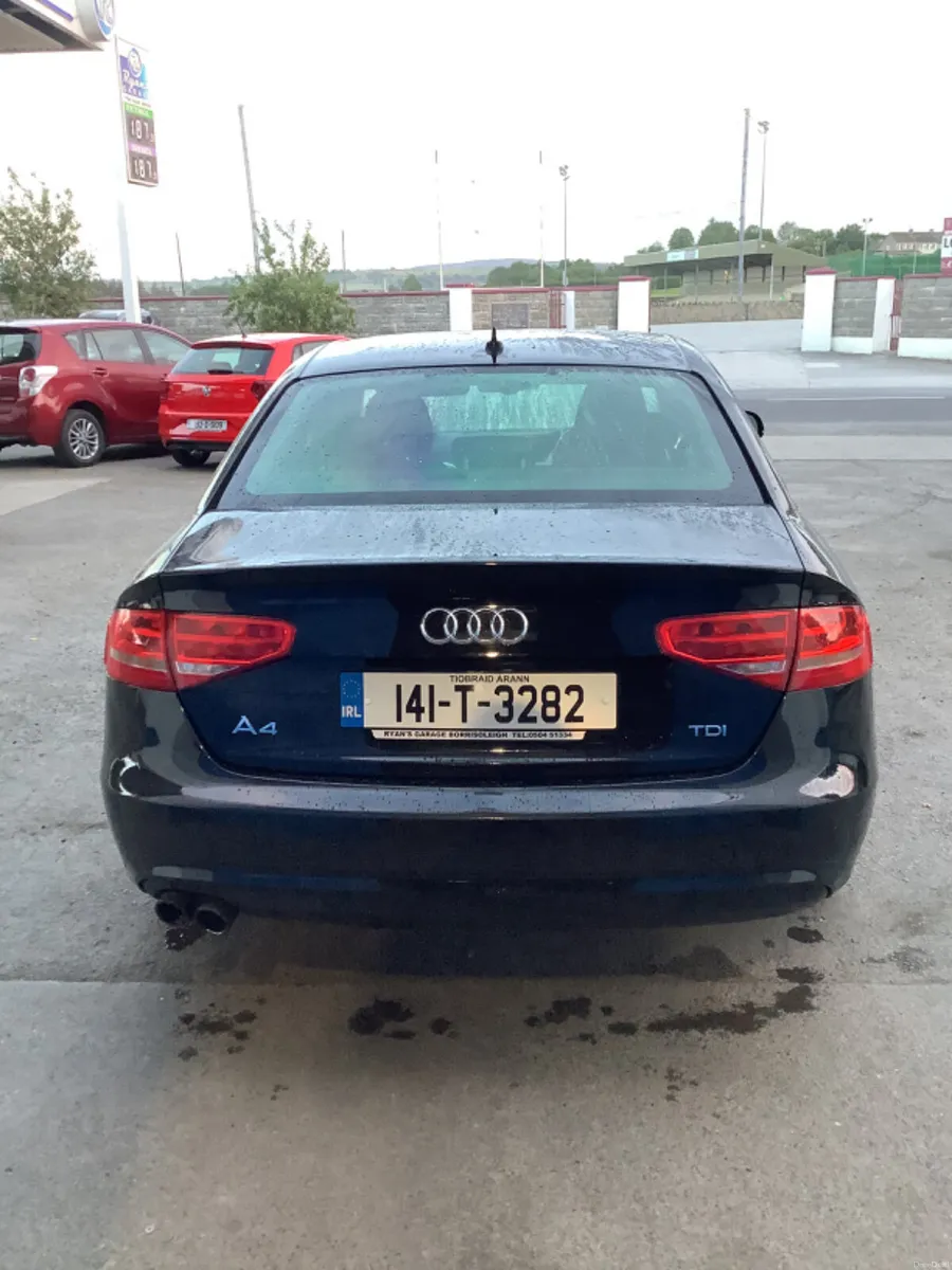 Audi A4 2014 - Image 6