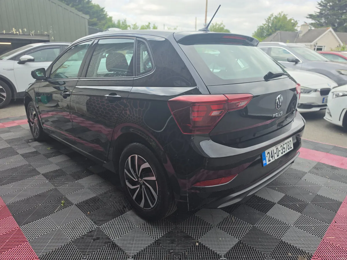 2024 VOLKSWAGEN POLO 1.0 TSI MANUAL - Image 2