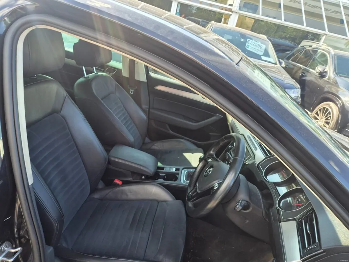 Volkswagen Passat Highline 1.6tdi - Image 3