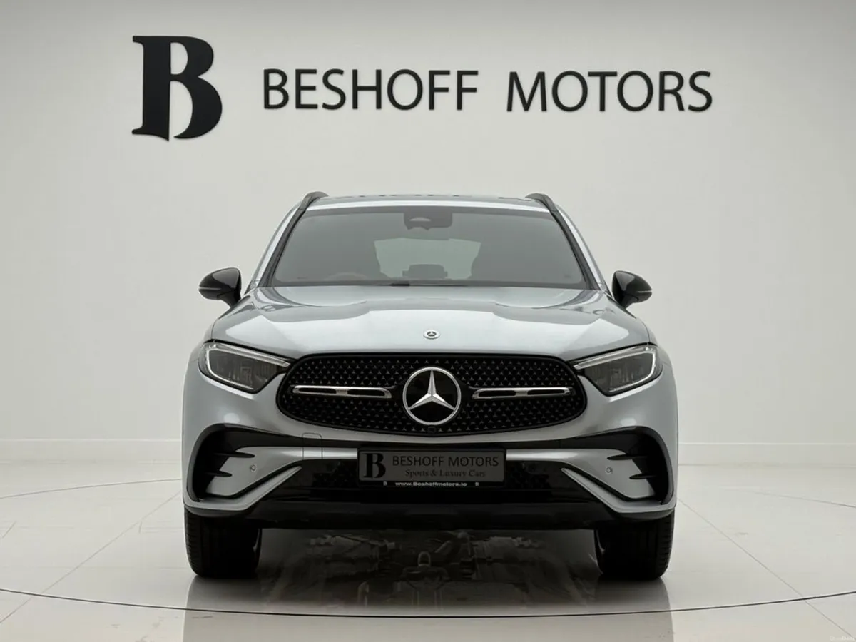 Mercedes-Benz GLC 300e 4MATIC URBAN EDITION=ONLY 2 - Image 2