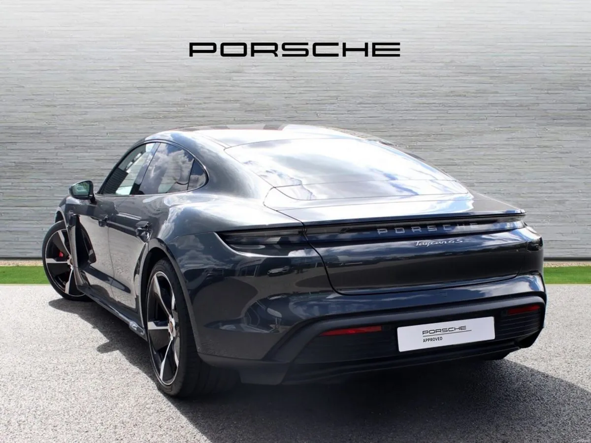Porsche Taycan 4S - Image 2