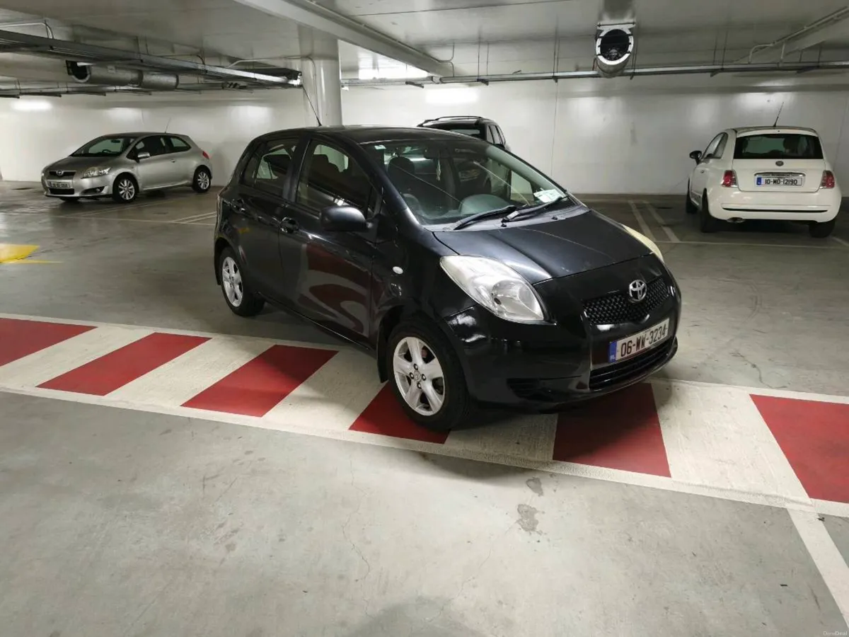 Toyota Yaris low km - Image 1