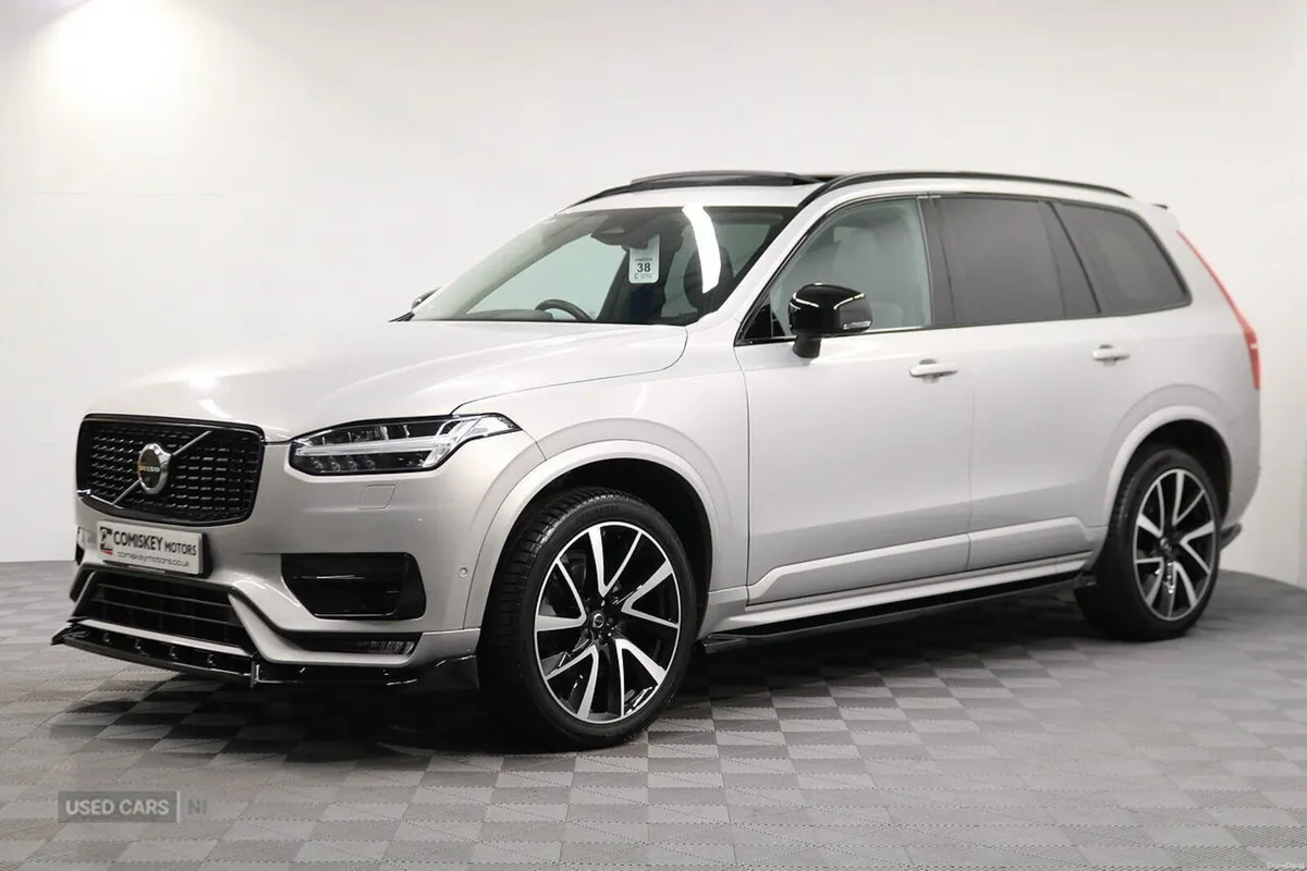 Volvo XC90 B5 MHEV Plus Auto 4WD - Image 4