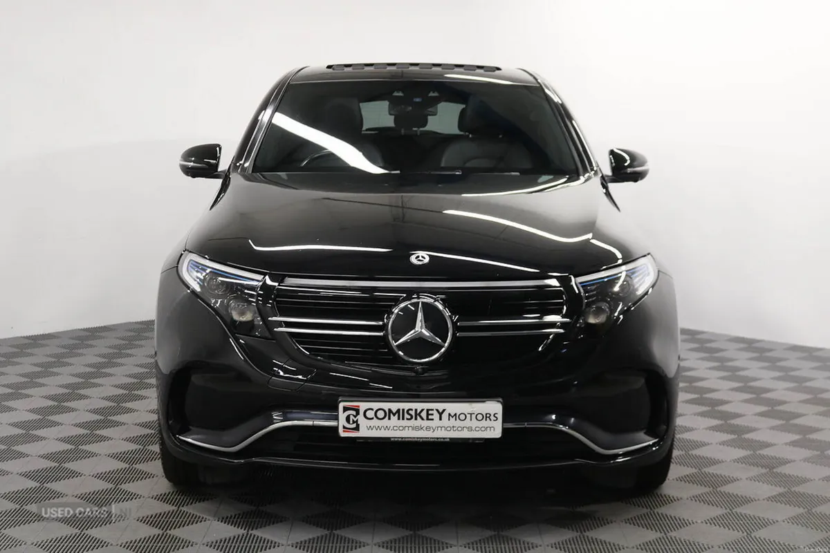 Mercedes-Benz EQC 400 AMG Line - Image 2
