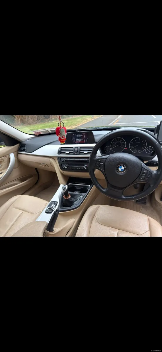 BMW 3-Series 2014 - Image 6