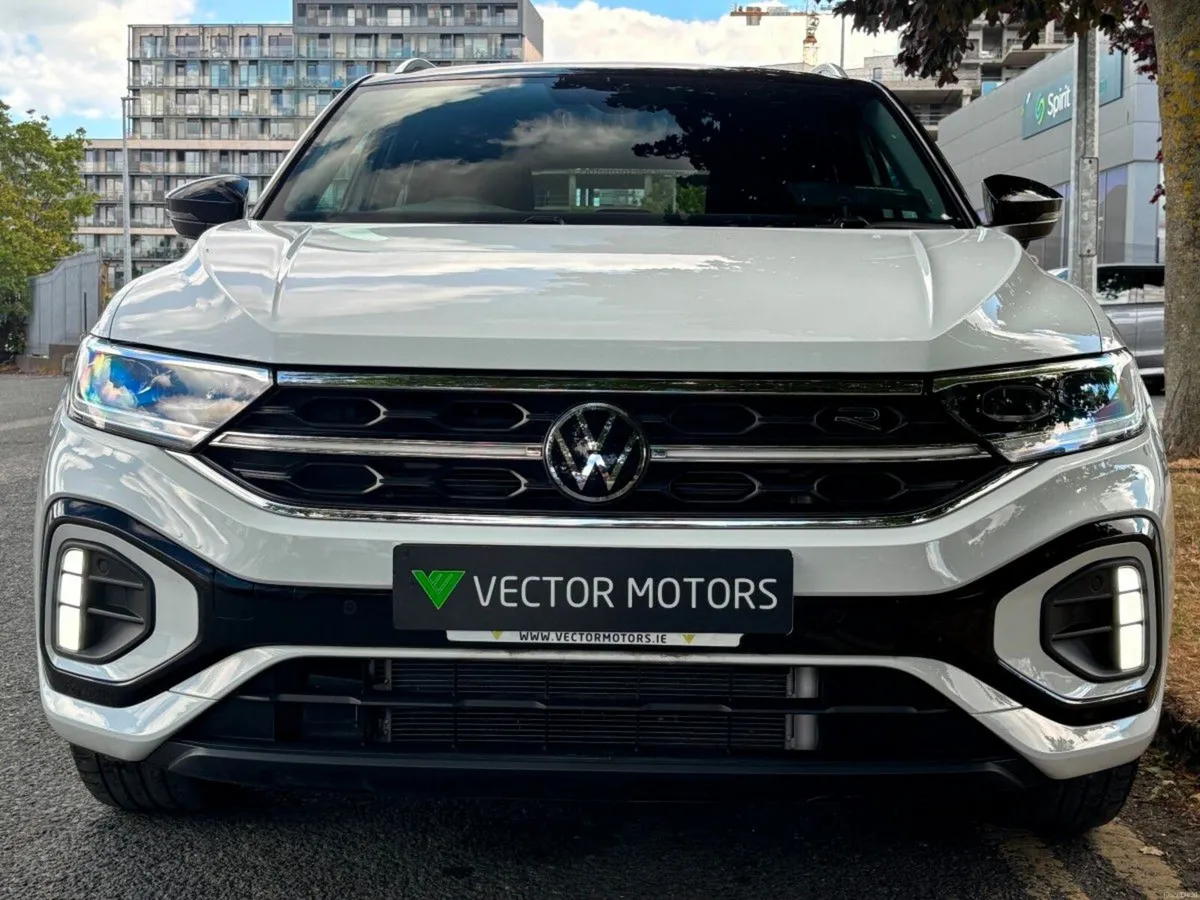 Volkswagen T-Roc R-LINE 2.0 TDI AUTO 12 MONTH WARR - Image 3