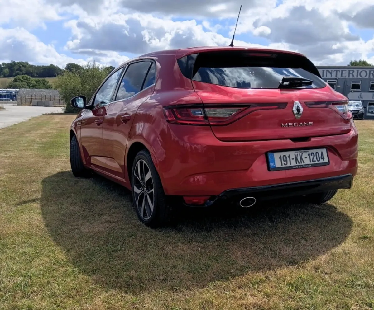 Renault Megane 2019 1.3 petrol - Image 2