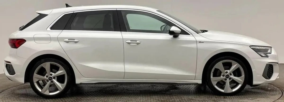 1.5 TFSI 35 S line Sportback 5dr Petrol Manual Eur - Image 2