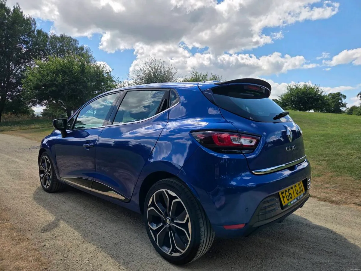 2017 RENAULT CLIO SATNAV - Image 4