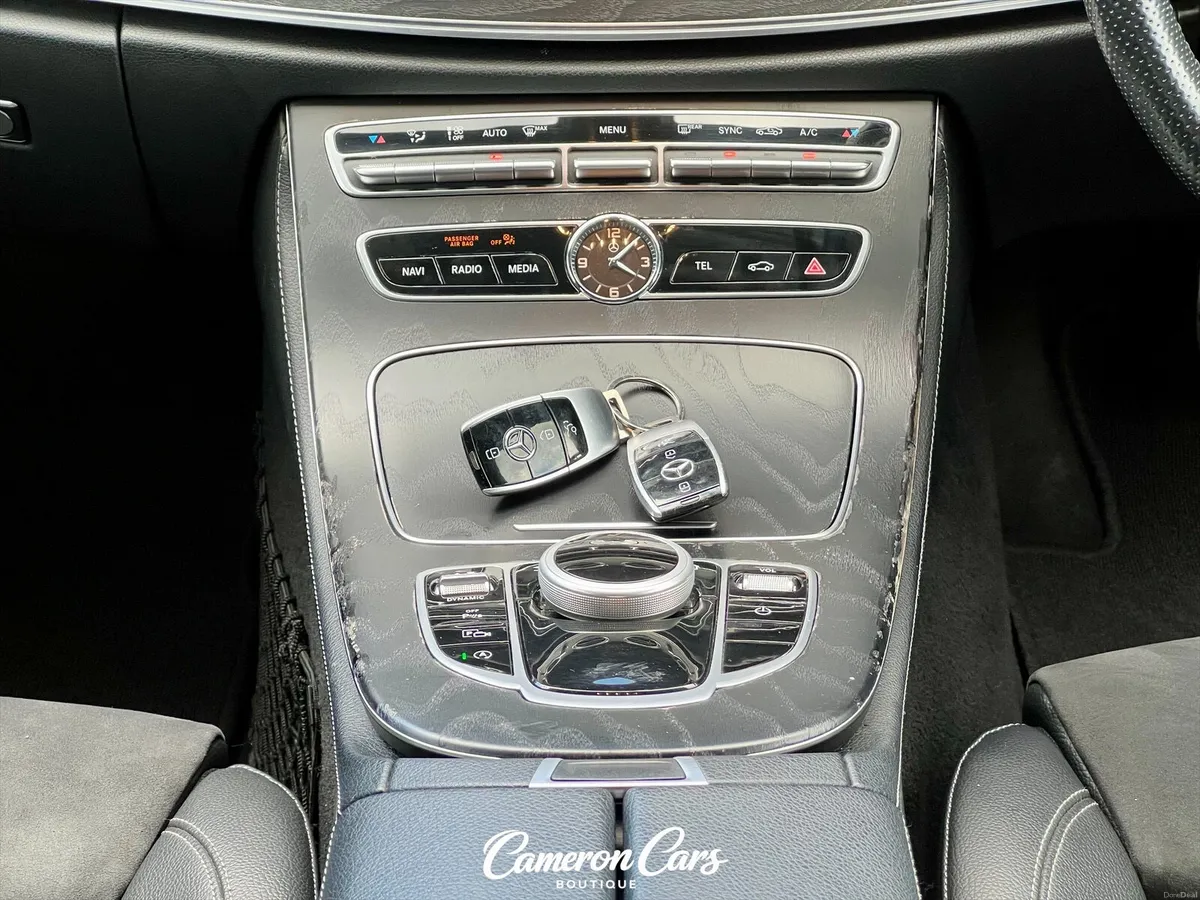 MERCEDES BENZ E220 AMG LINE ARMANI BLACK - Image 6