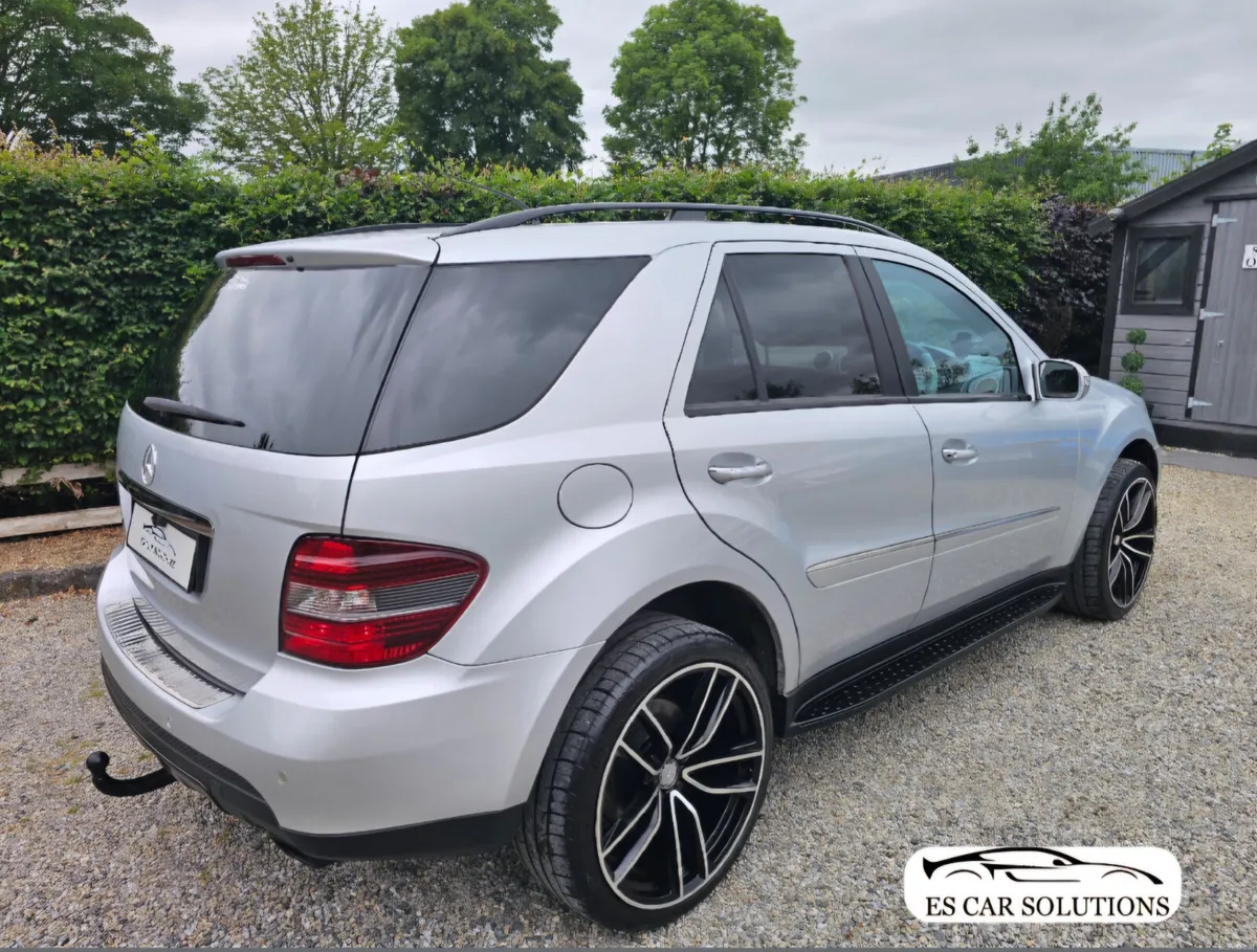 08 Mercedes-Benz ML320 CDI 4MATIC AMG CVRT + TAX - Image 6
