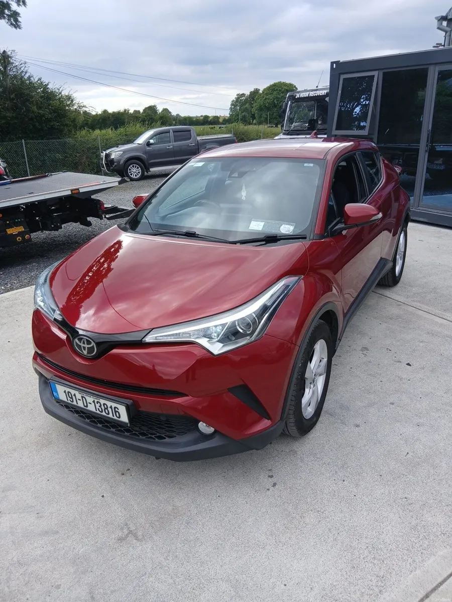 Toyota C-HR 2019 - Image 2