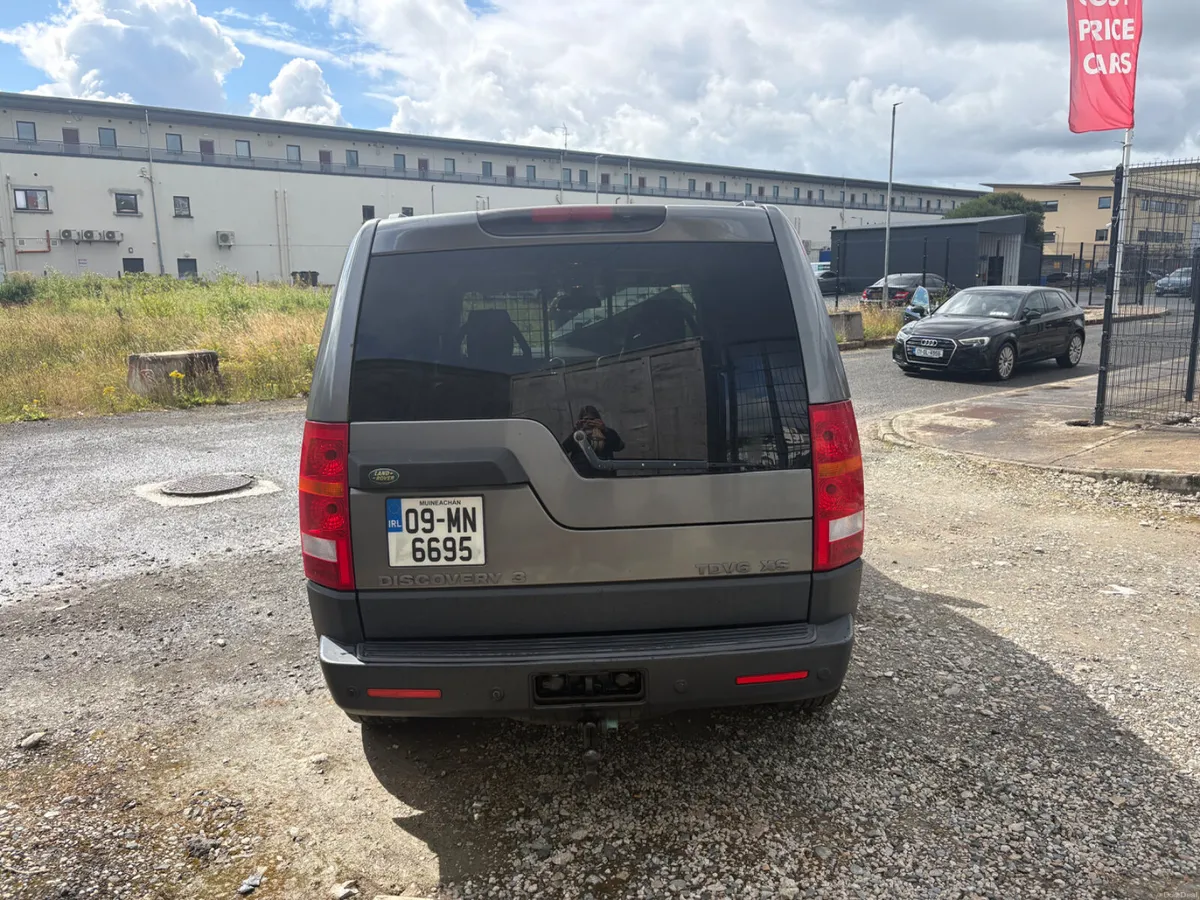 Land Rover Discovery 2009 - Image 6