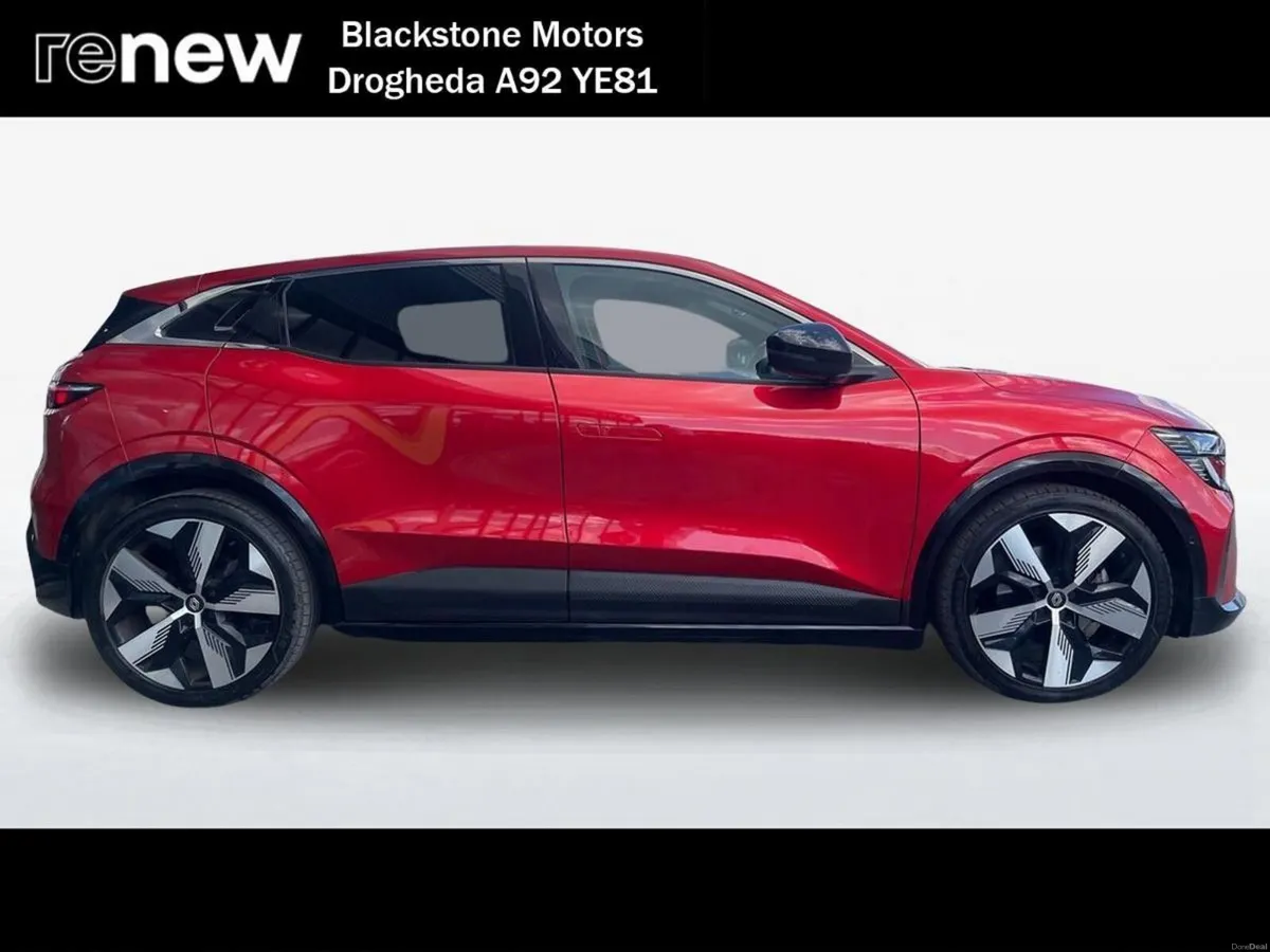 Renault Megane E-Tech EV60 220hp Techno - Image 4