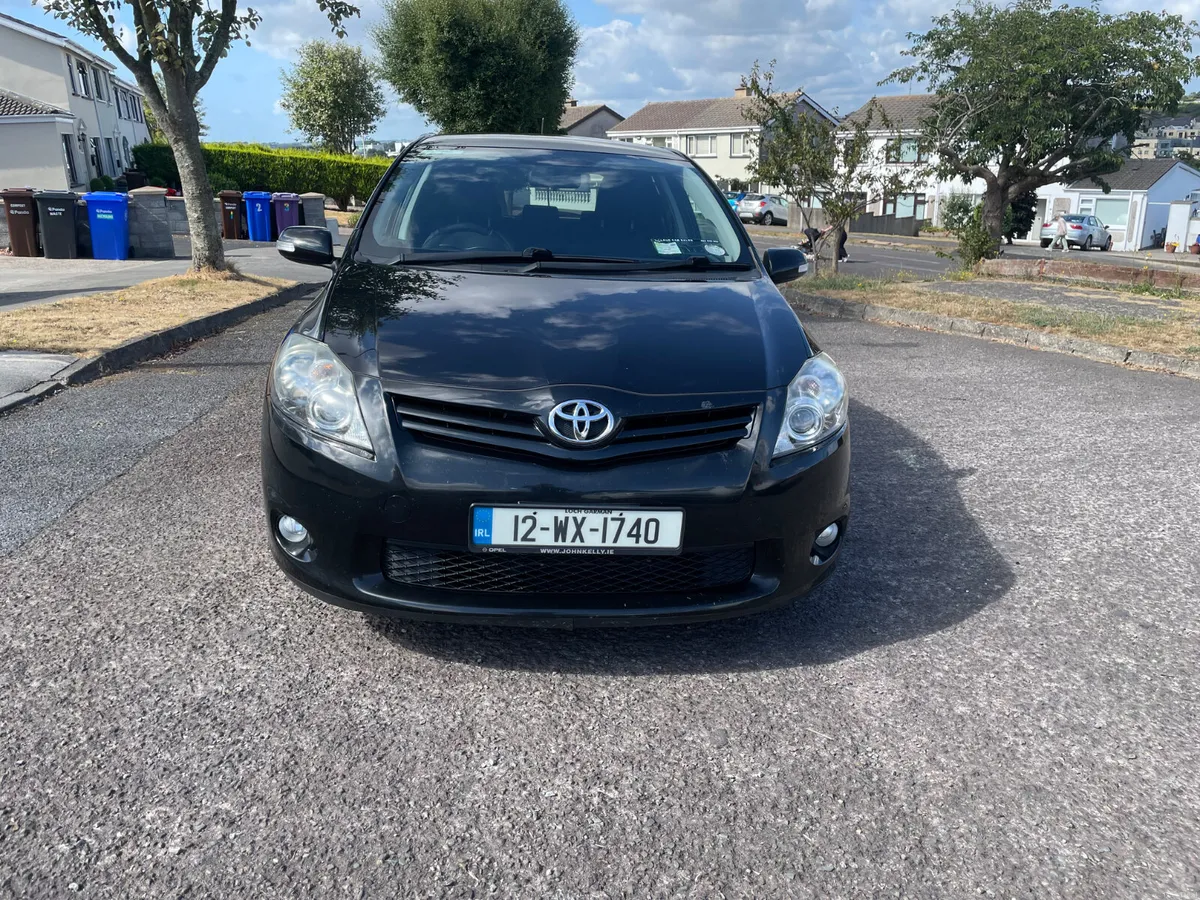 TOYOTA AURIS 1.4 D4D 2012 NCT 09/27 - Image 3