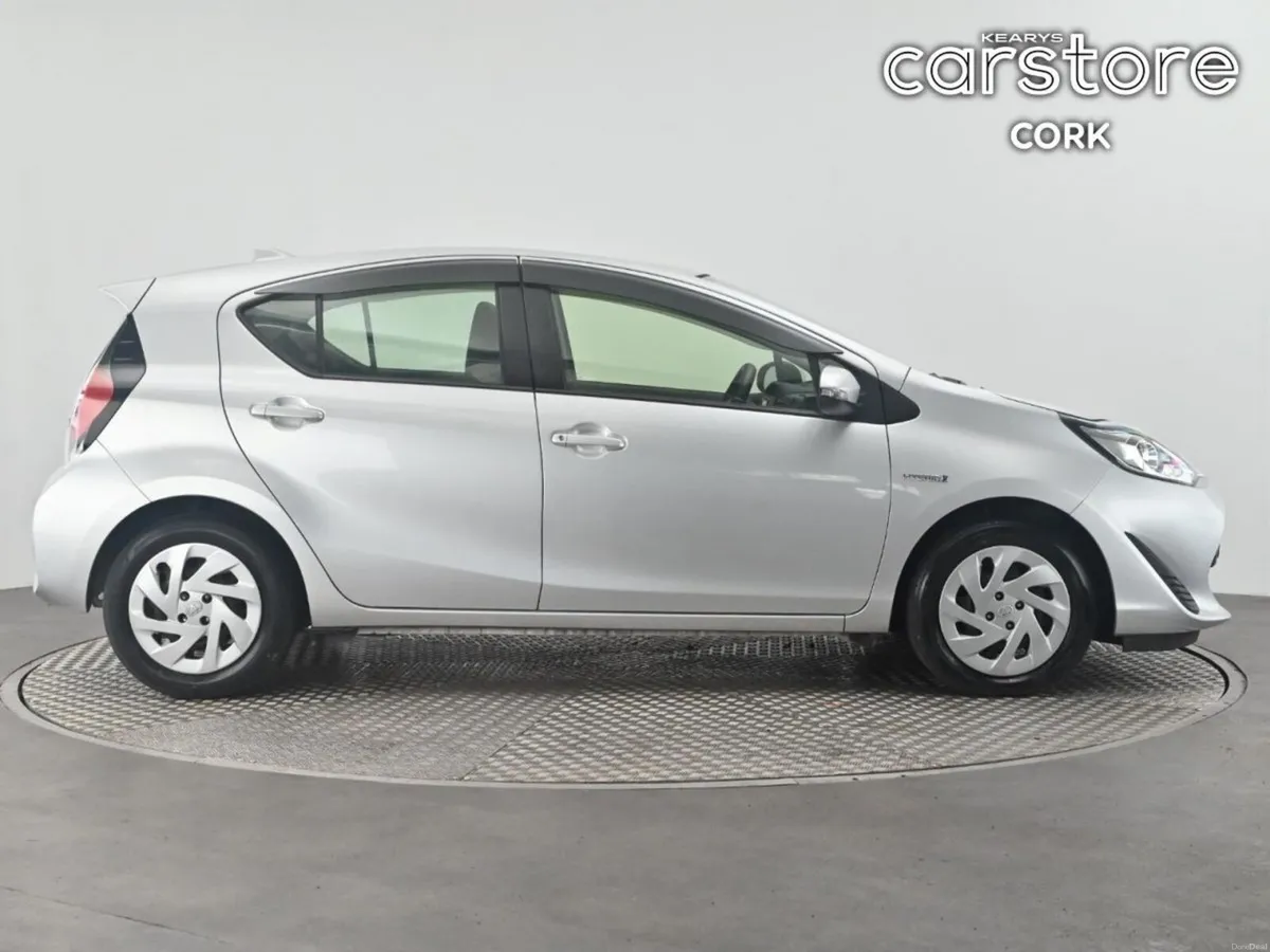 Toyota Aqua 5DR Hybrid Auto - Image 2