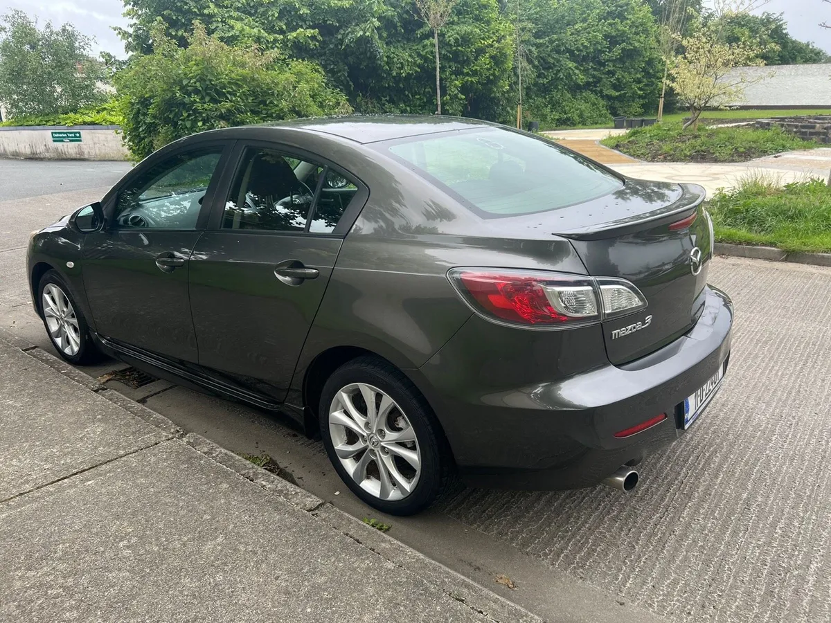 2011 Mazda 3 Saloon 1.6D, Low Mileage, Carplay - Image 4