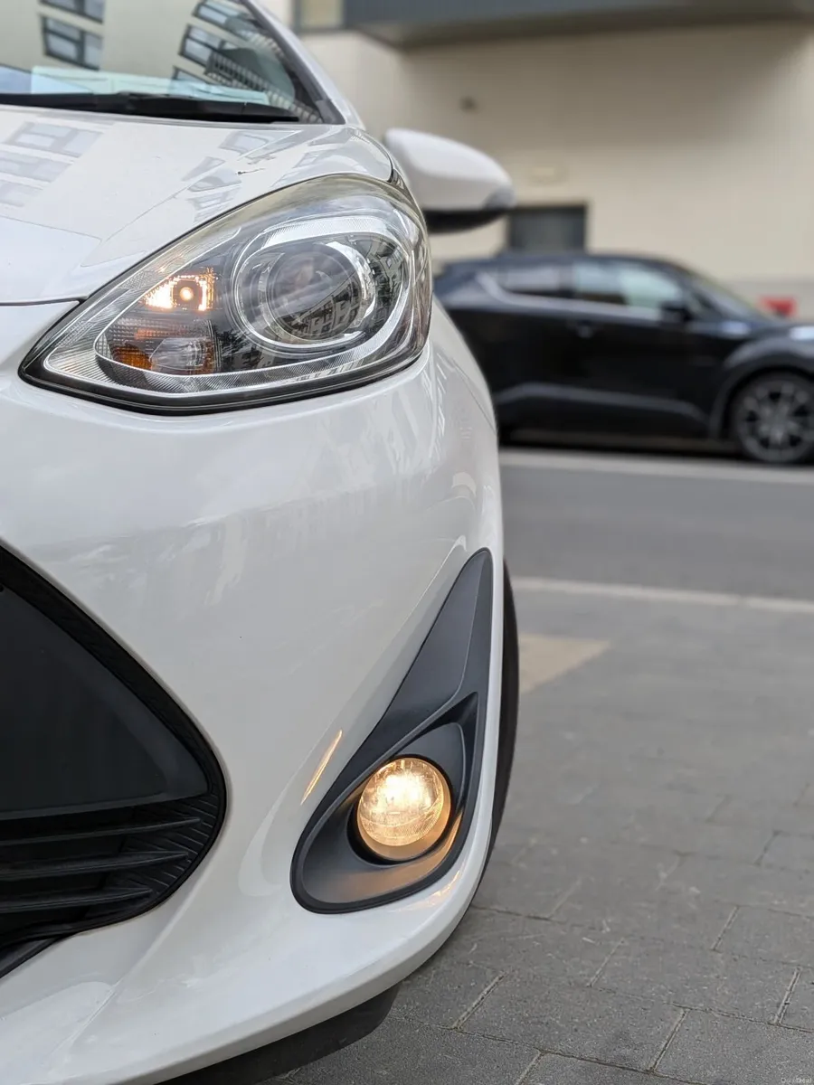 2018 Toyota Aqua Hybrid, Low Mileage (48K Miles) - Image 3