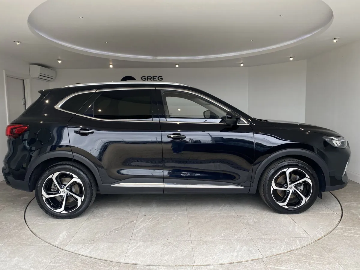 MG HS 2024 - Image 4