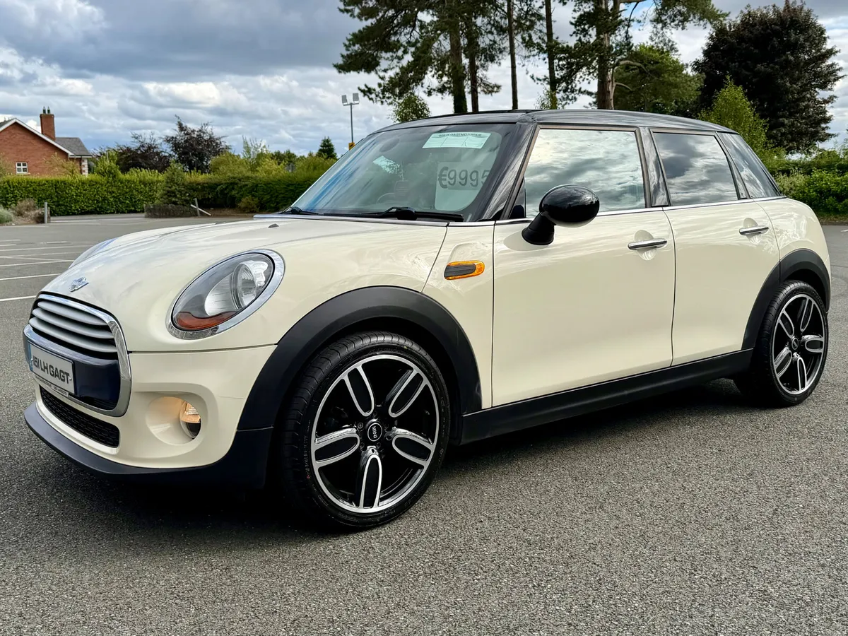 2015 Mini Cooper 1.5 PETROL 5 DOOR - Image 6