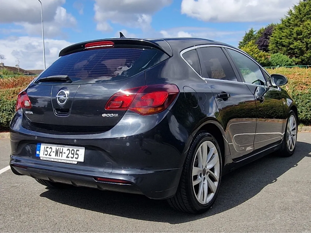 Opel Astra SRI 1.6CTDi - Image 3
