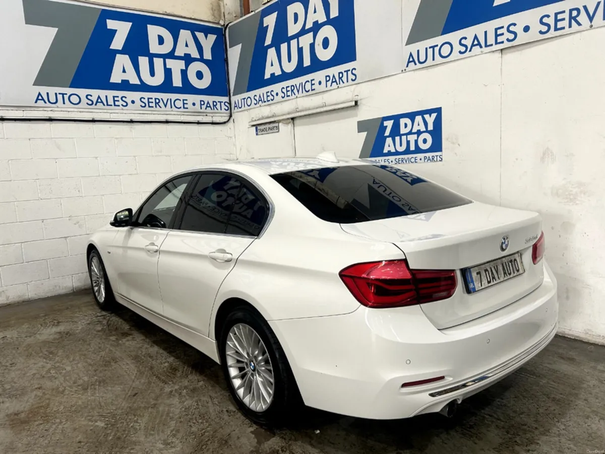 BMW 3-Series 320D AUTO LUXURY MODEL - Image 5