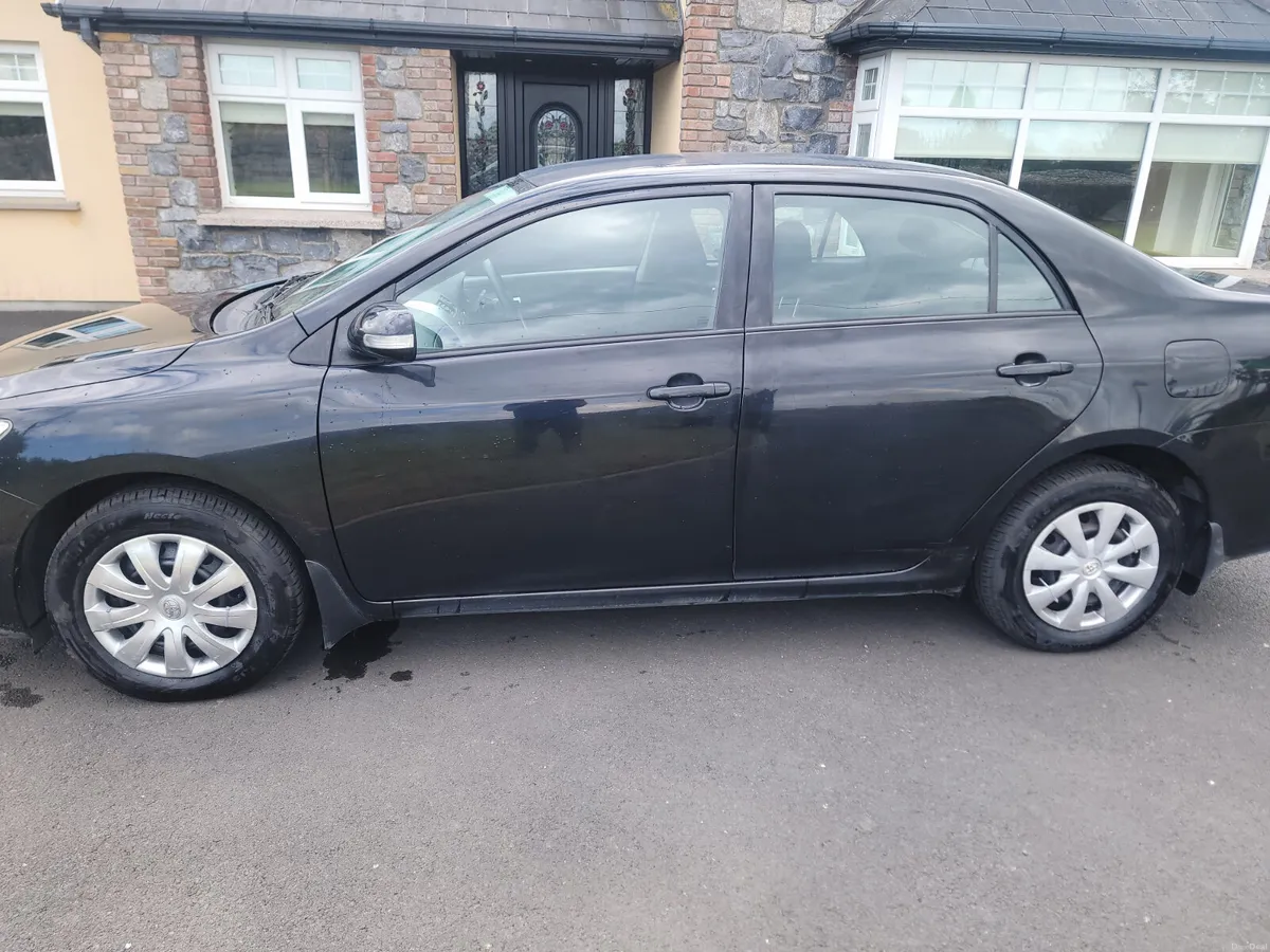 Toyota Corolla 2011  nct 19-8-27.. 0852697260 - Image 4