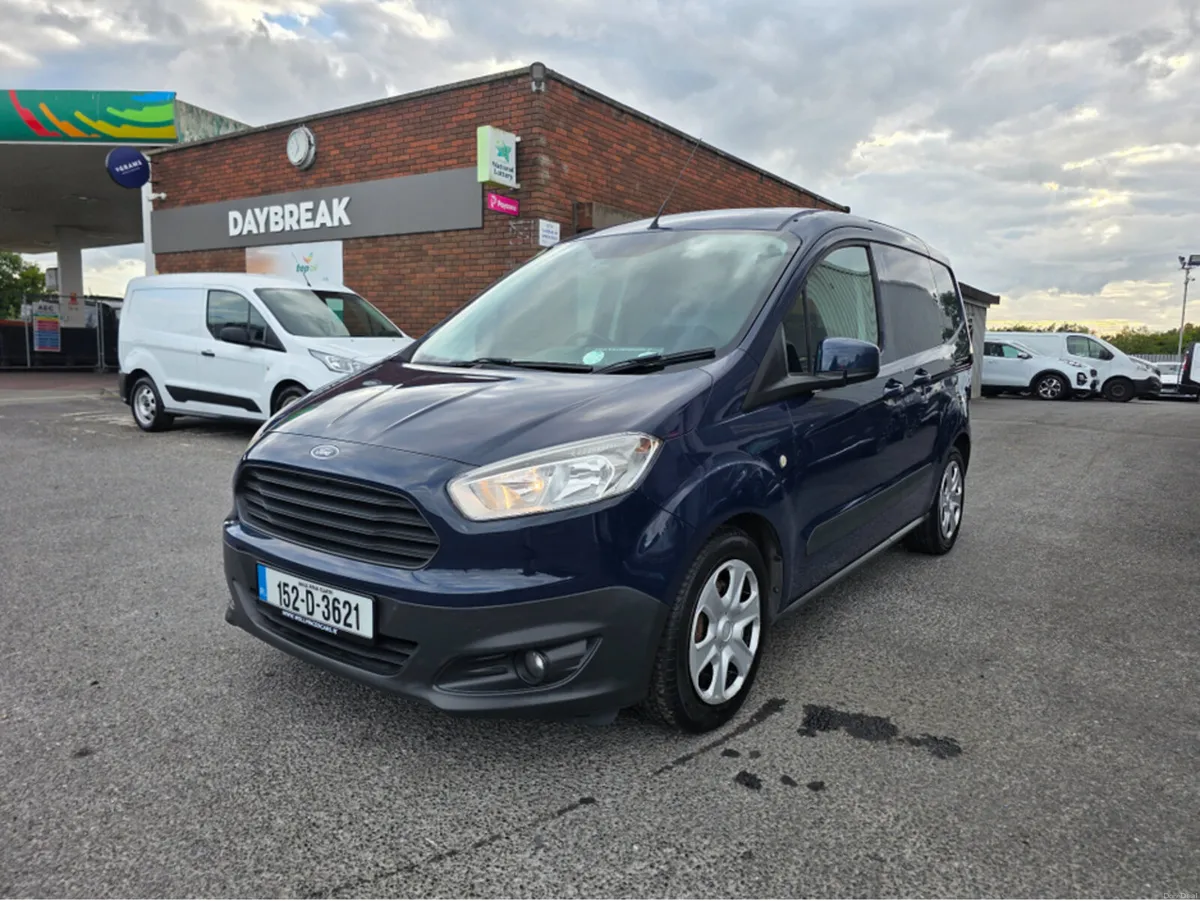 Ford Transit Courier TREND 75PS 3DR VAN - Image 6