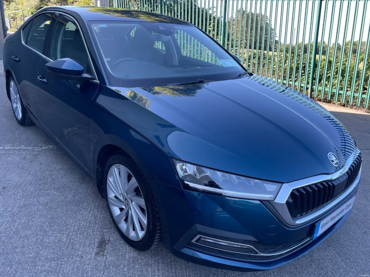 Skoda Octavia STYLE 1.0 TSI 110HP LOW KMS! - Image 2
