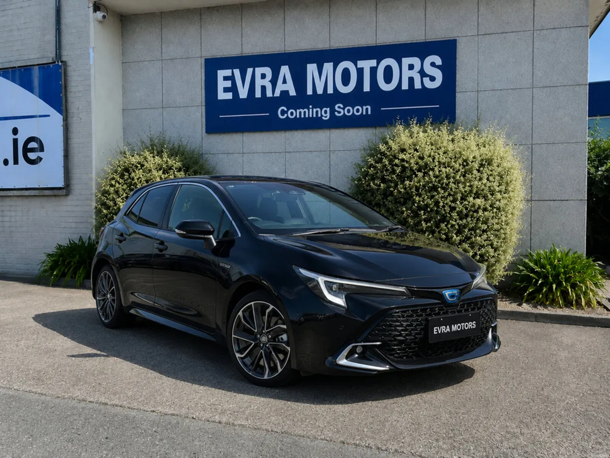 Toyota Corolla SPORT HATCHBACK AUTOMATIC HYBRID 1. - Image 1