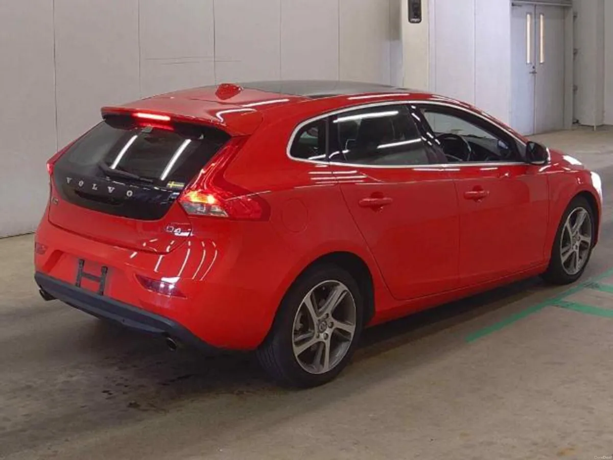Volvo V40 COMING SOON - Image 3