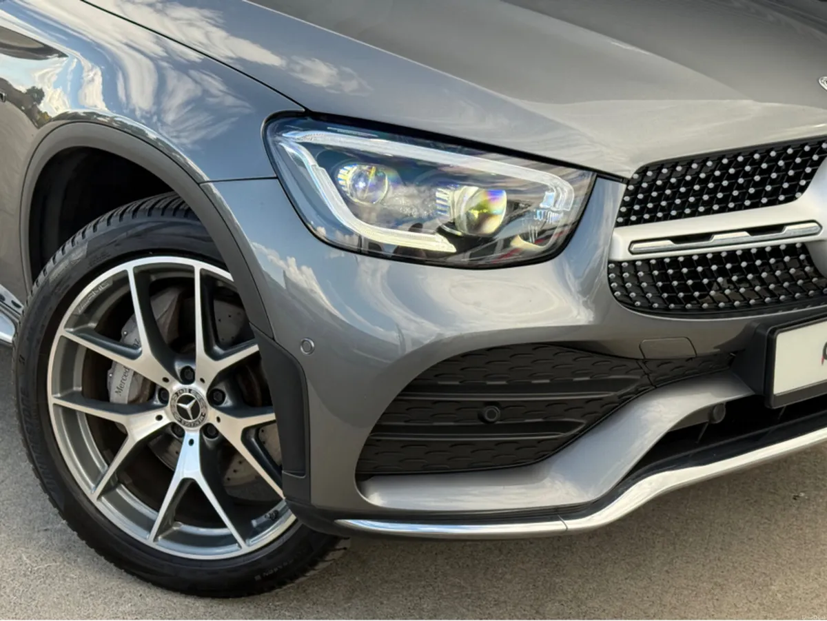 Mercedes-Benz GL-Class 300 DE AMG LINE PREMIUM + 4 - Image 3