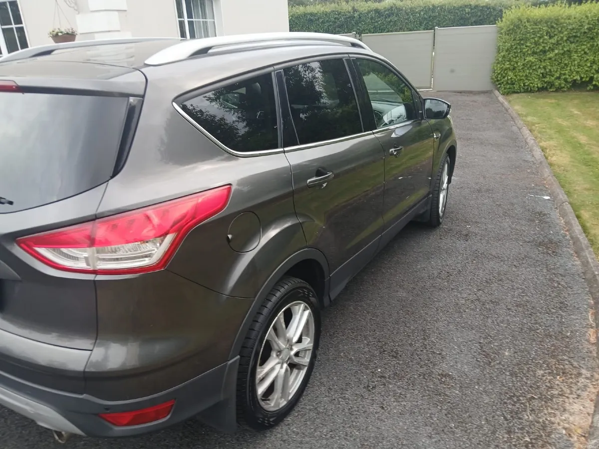 Ford Kuga Titanium 2016 - Image 5