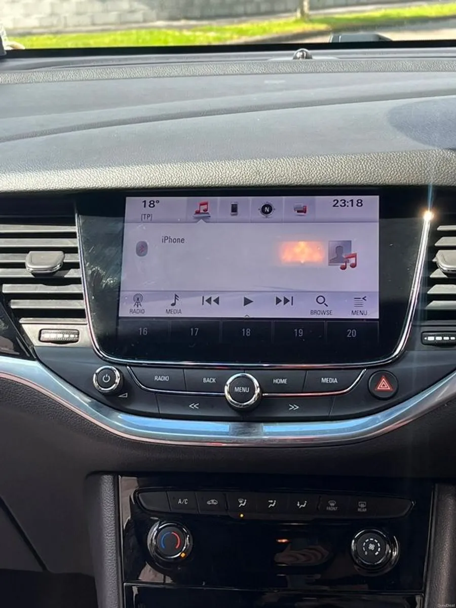 2017 Opel Astra - Image 3