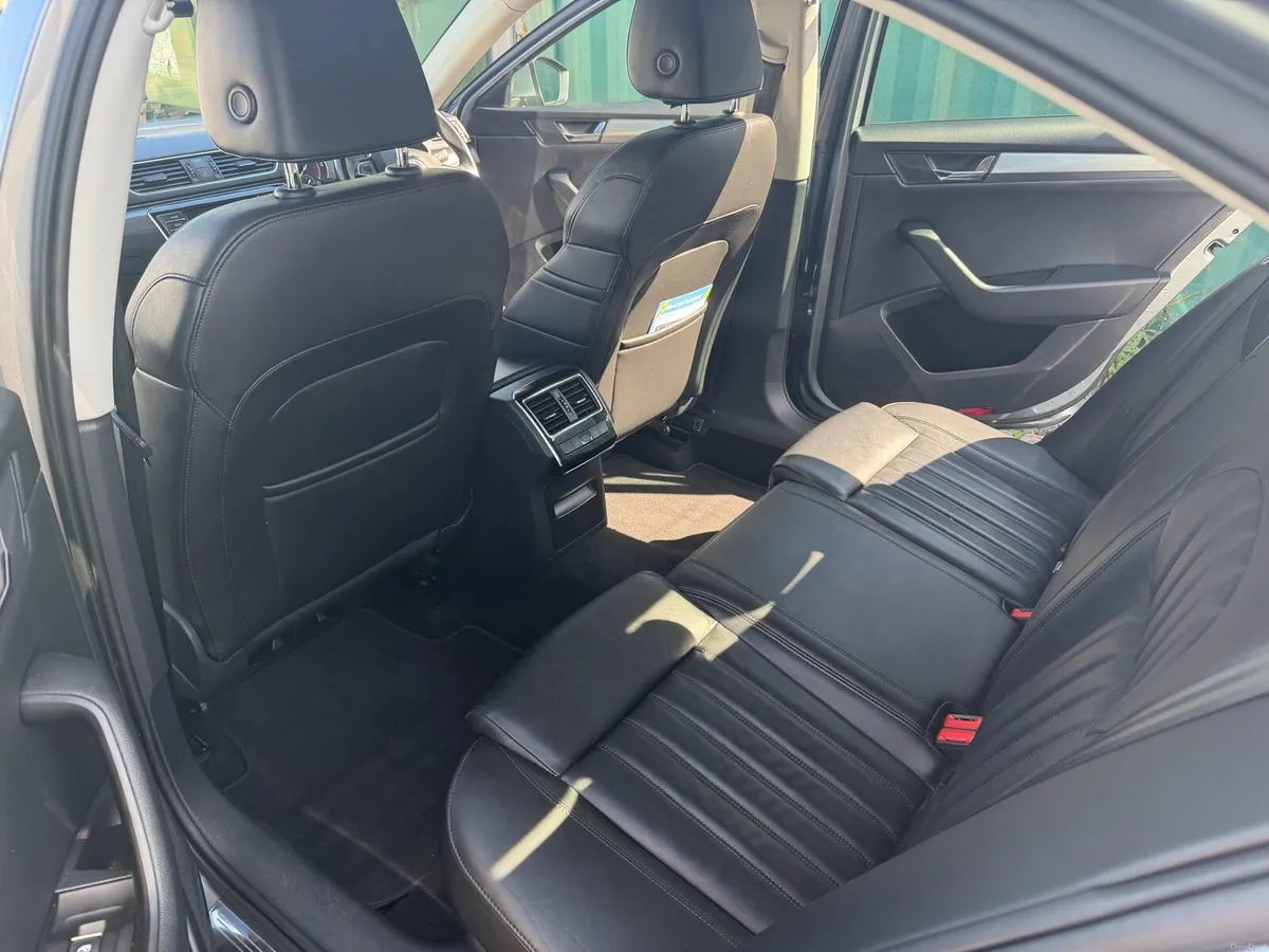 Skoda Superb - Image 6