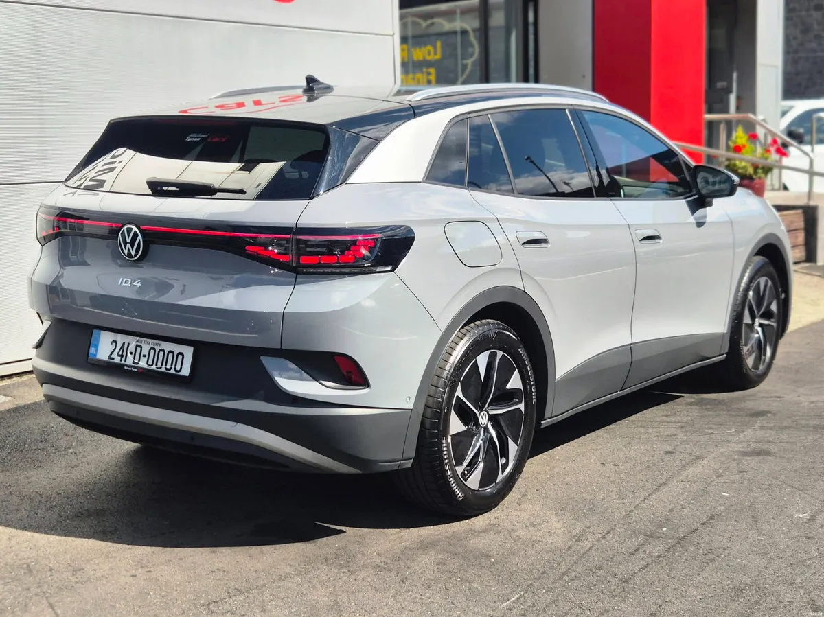 2024 VW id4 Match Pro, 77kwh, Carplay, 19" Alloys - Image 5