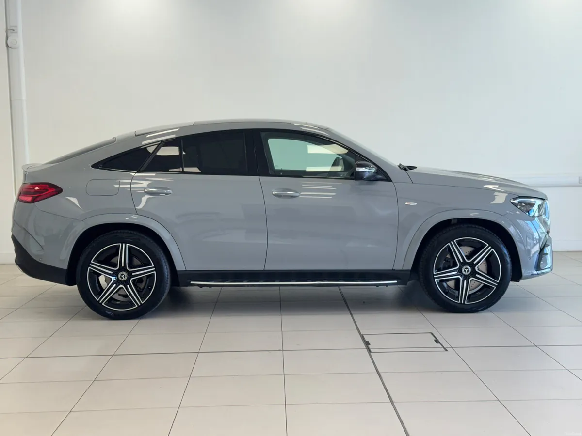 Mercedes-Benz GLE COUPE 2025 - Image 3