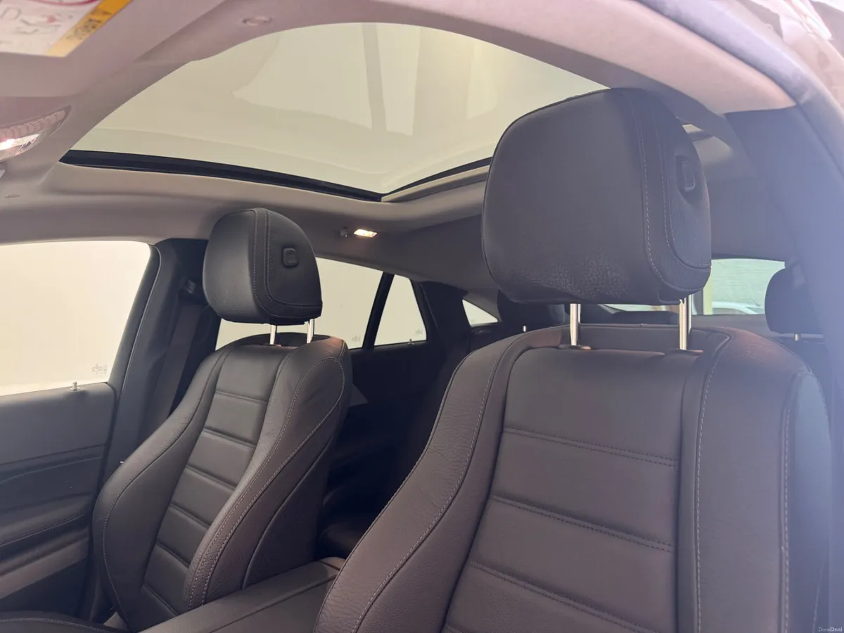 Mercedes-Benz GLE COUPE 2025 - Image 6