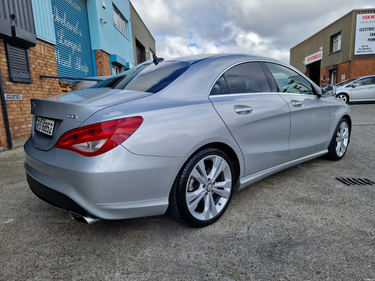 Mercedes CLA 200 High Spec - Image 3