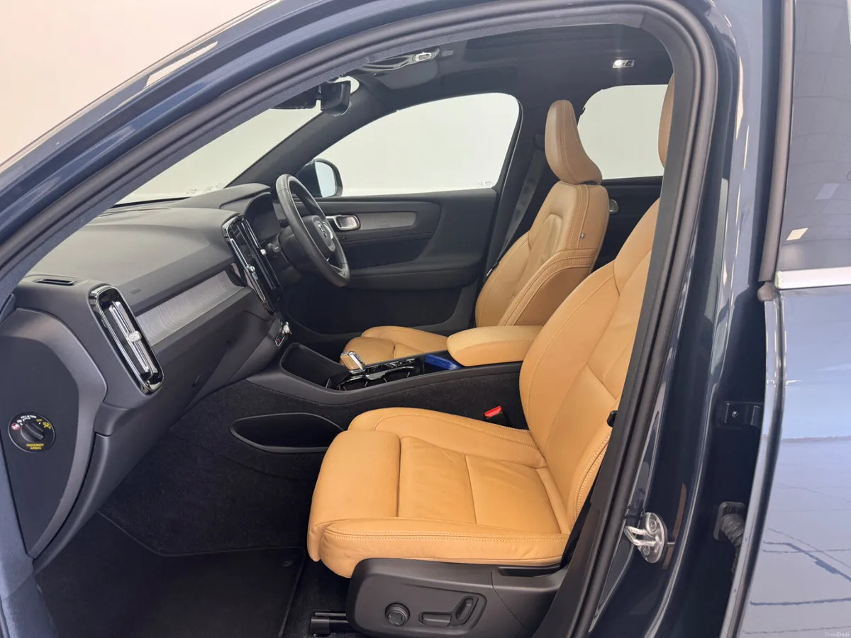 Volvo XC40 2022 - Image 6