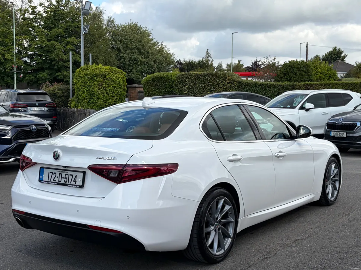 171 Alfa Romeo Giulia Super Luxury 200BHP - Image 5