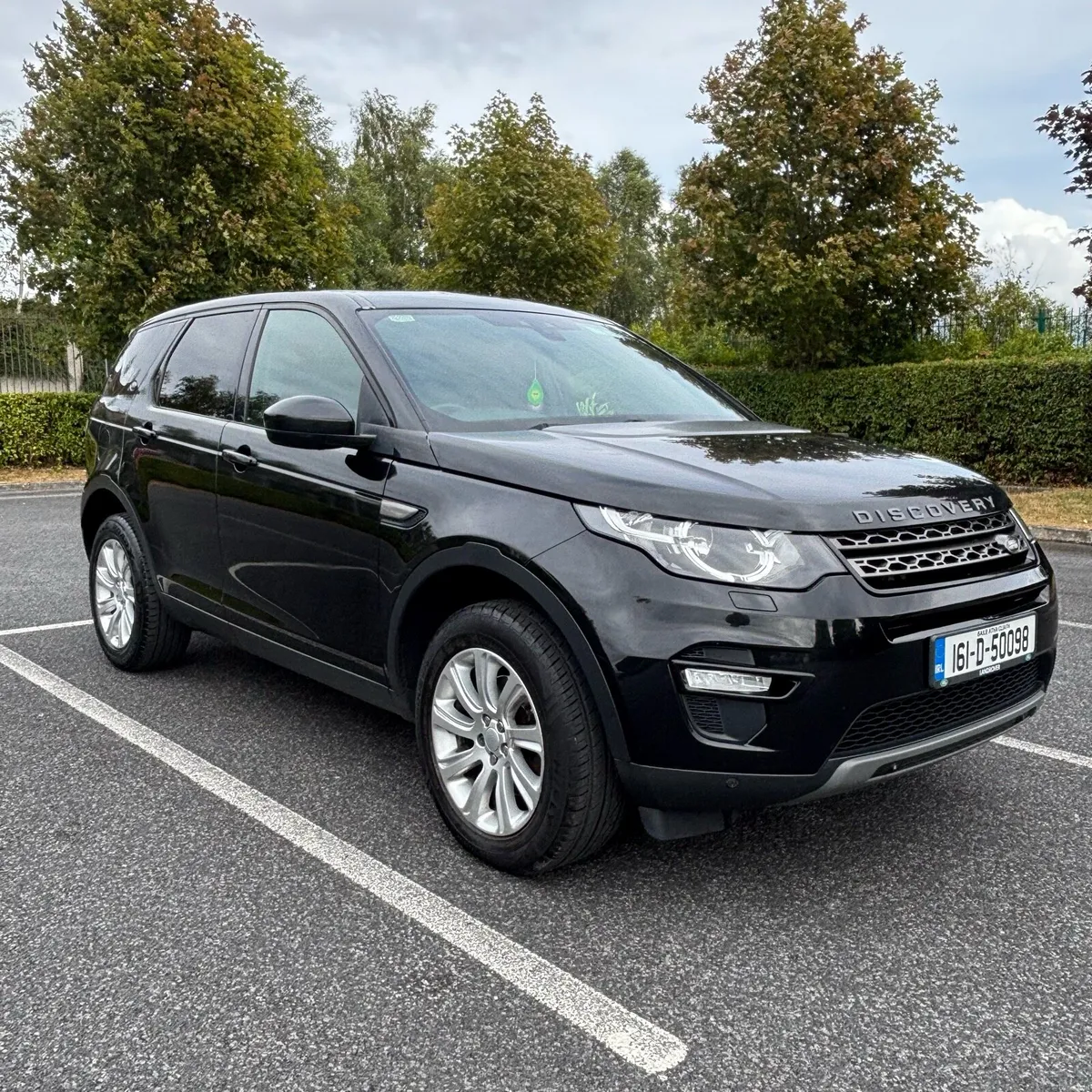Discovery Sports 2016 2.0D Automatic 7 Seater SUV - Image 2