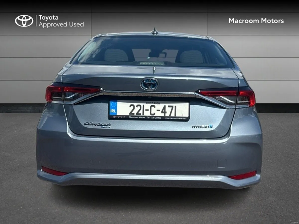 Toyota Corolla HYB LUNA SALOON 4DR AUTO - Image 4