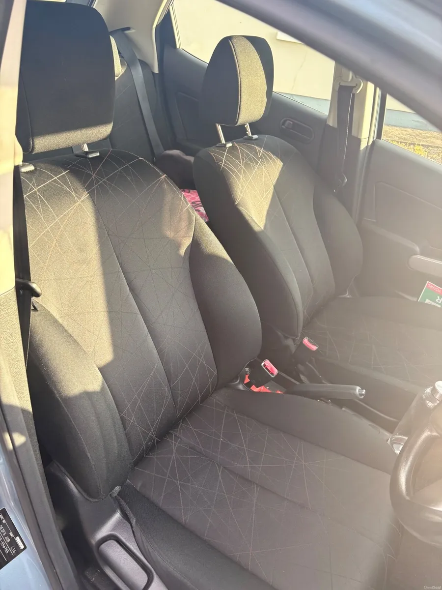 Mazda Demio 2013, Automatic . Petrol 1.3 - Image 5