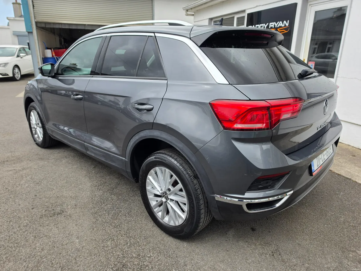 2021 Volkswagen T-Roc 2.0Tdi Design Manual - Image 6