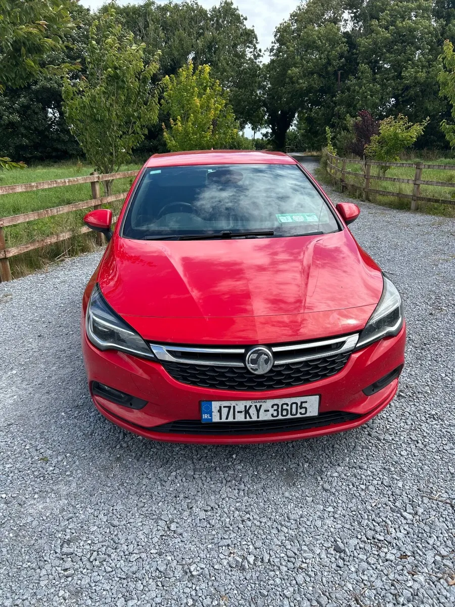 171 Vauxhall Astra GTC SRI 1.6 CDTI 5DR - Image 6