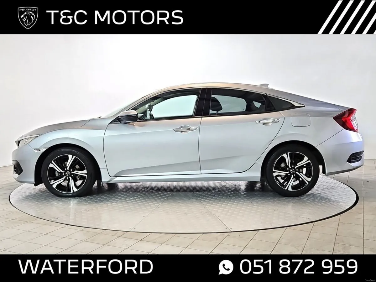 Honda Civic *Low Mileage* Smart Plus Model  Revers - Image 5