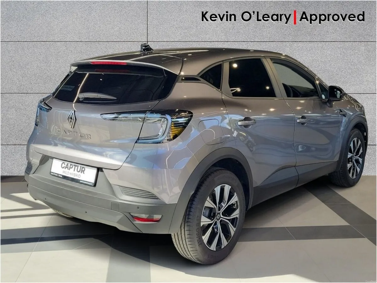 Renault Captur evolution TCe 115 E06X - Image 3