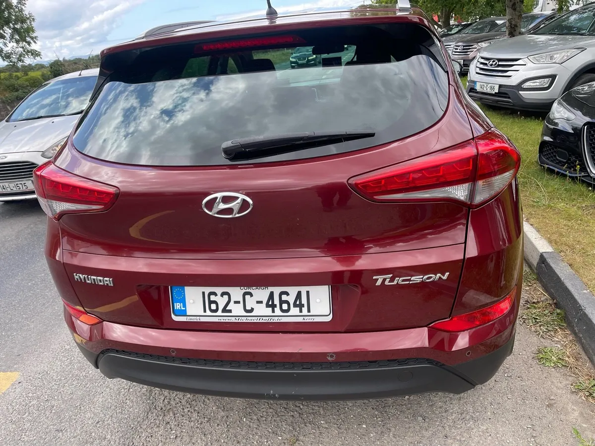 HYUNDAI TUCSON - Image 3
