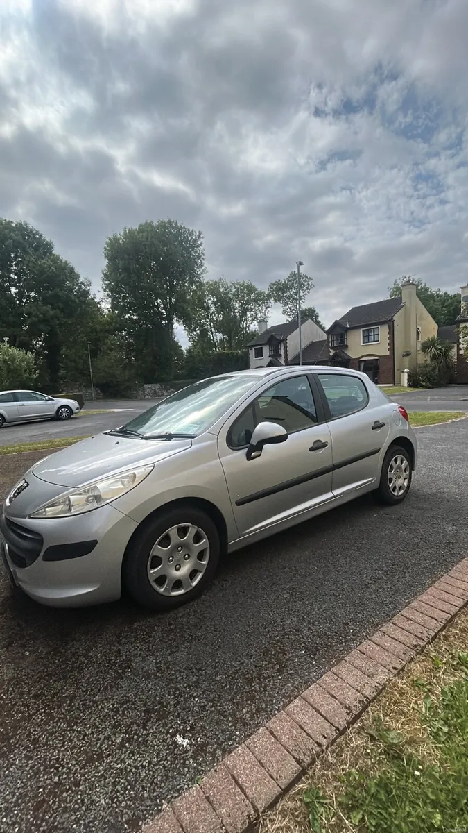 Peugeot 207 2007 - Image 1